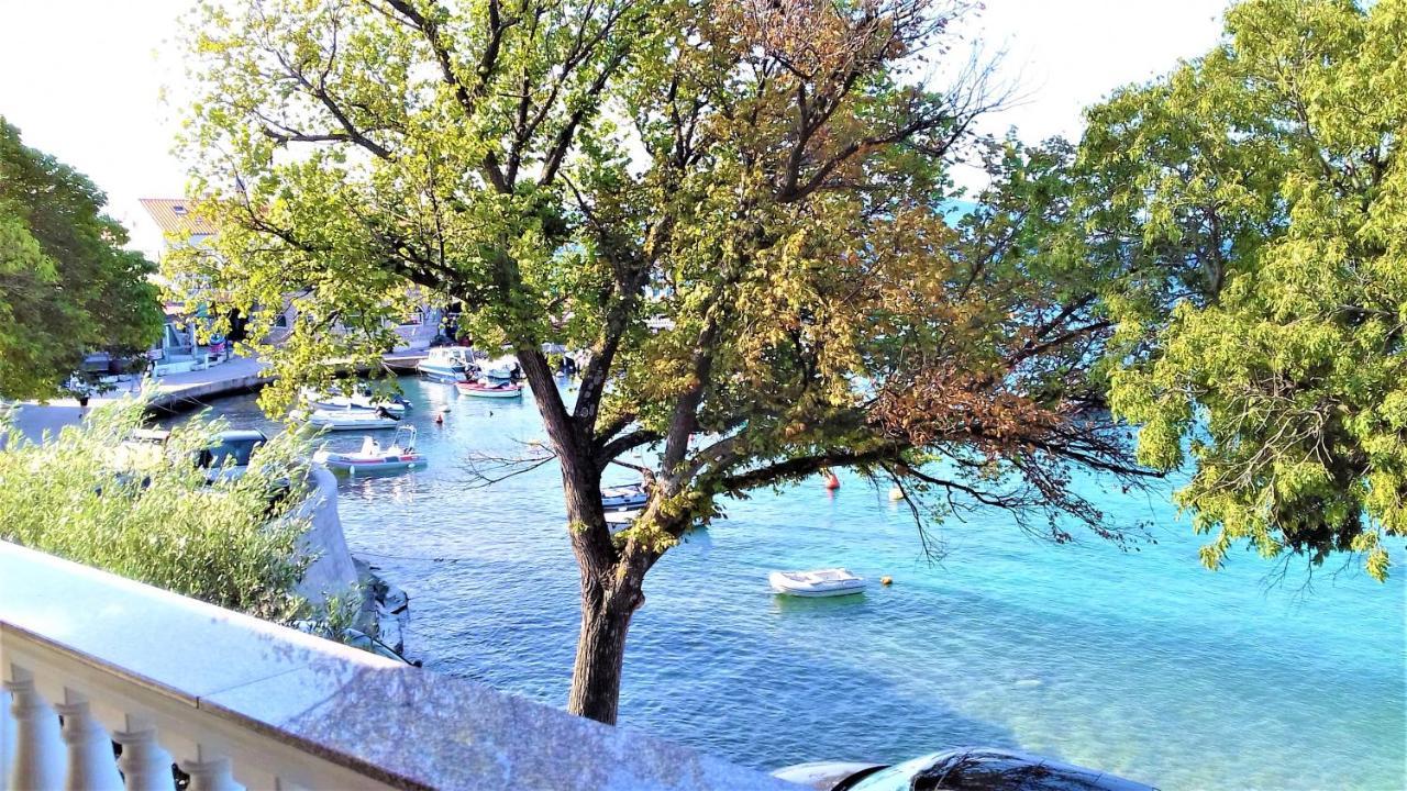 Branko Fabijanic Front Row By The Sea Apartment Selce Exterior photo